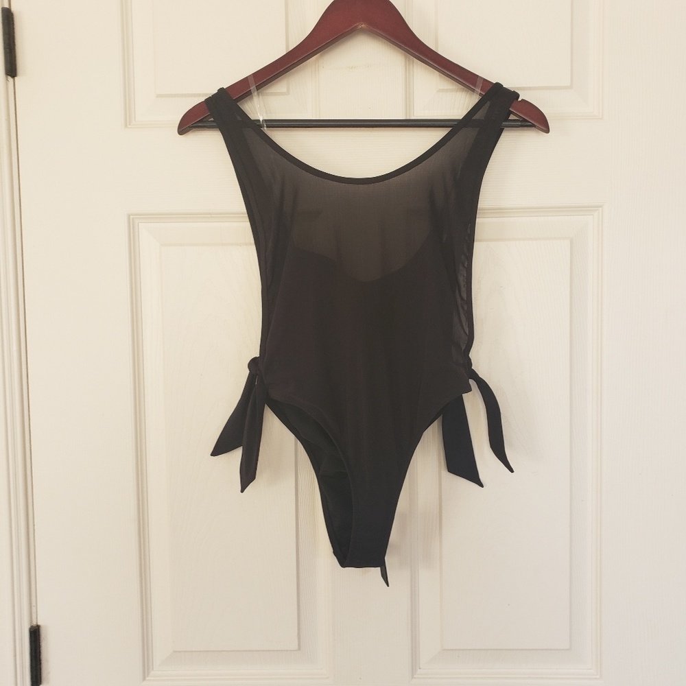 Kendall and Kylie one piece